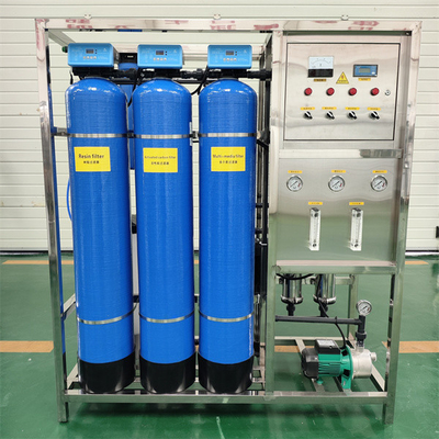China Comercial 500LPH RO sistema de filtro de agua para el tratamiento del agua