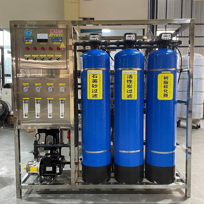 Agua potable mineral pura Filtración de agua por ósmosis inversa Sistema de filtración de agua RO Tratamiento de agua